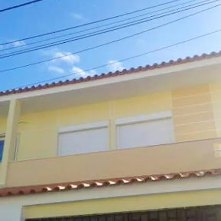 Lejlighed Comfortable In Feijo With Shared Pool, 90 M² Almada