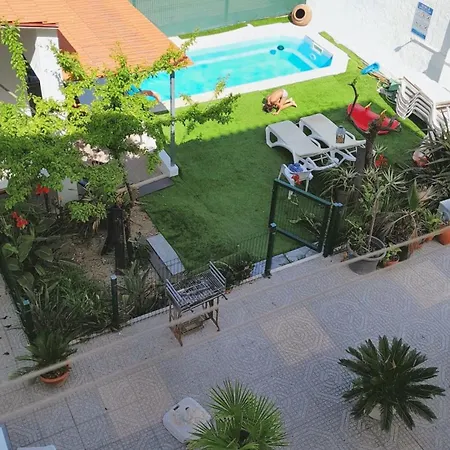 Comfortable In Feijo With Shared Pool, 90 M² *