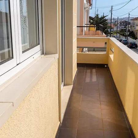 Comfortable In Feijo With Shared Pool, 90 M² Apartmán *