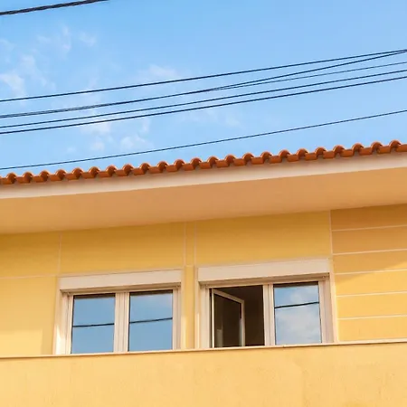 Comfortable In Feijo With Shared Pool, 90 M² Apartmán *