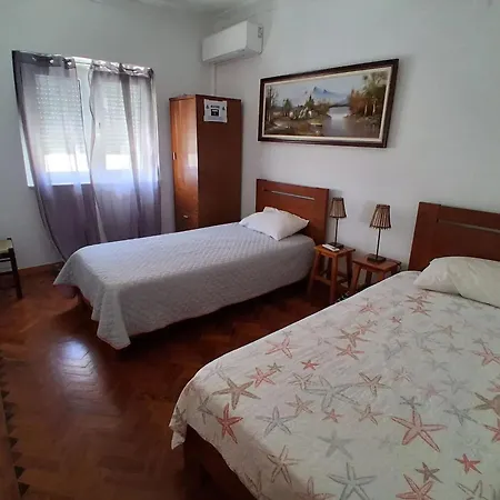 Comfortable In Feijo With Shared Pool, 90 M² Lejlighed