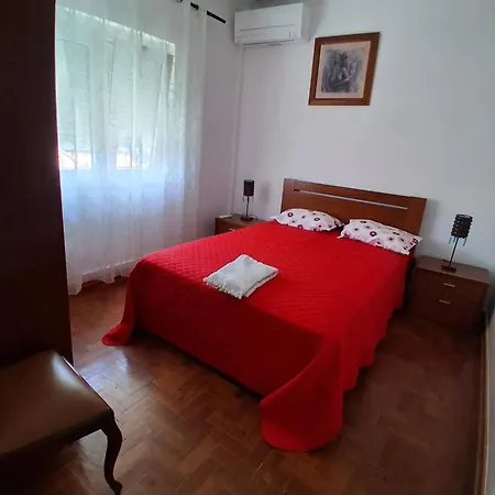 Comfortable In Feijo With Shared Pool, 90 M²