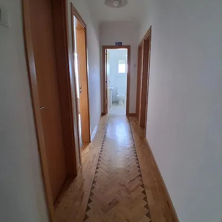 Comfortable In Feijo With Shared Pool, 90 M² Lejlighed